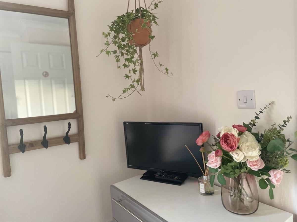 Ribble Valley Lodge Retreat Gisburn Bagian luar foto