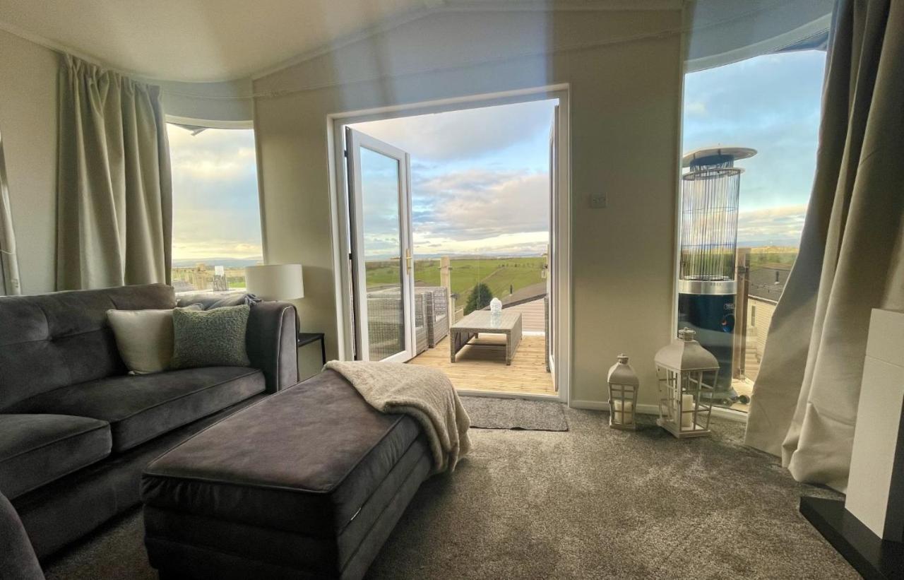 Ribble Valley Lodge Retreat Gisburn Bagian luar foto